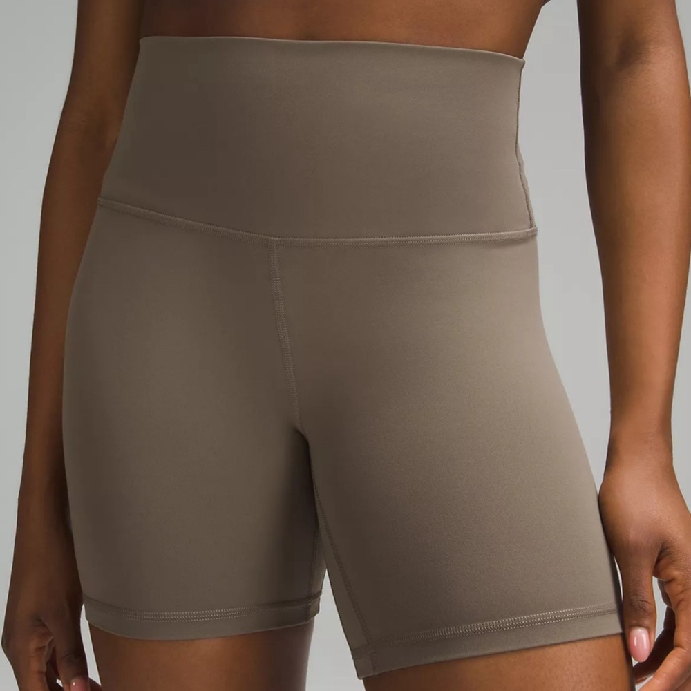 NWOT lululemon align shorts 6” inseam in nomad